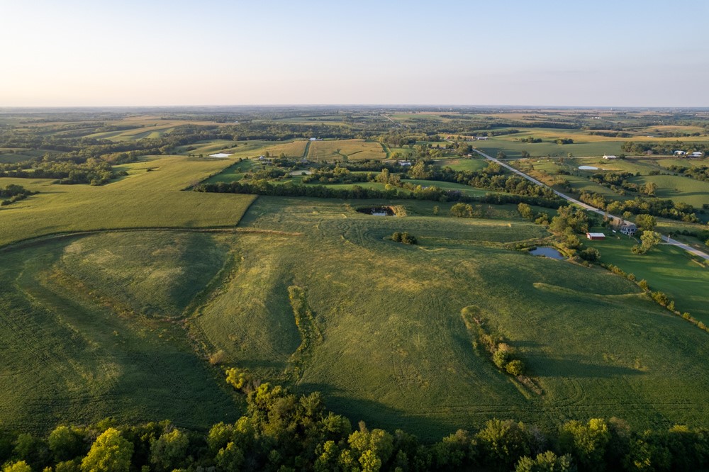 0000 S45 Road, Lacona, Iowa image 6