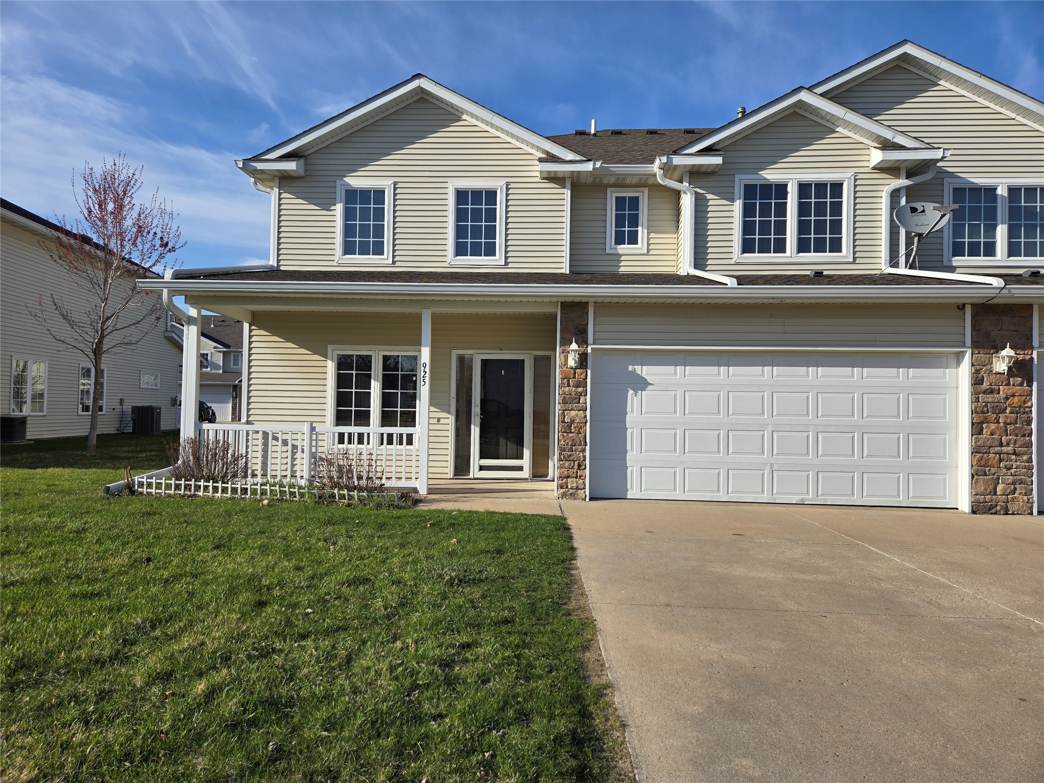 925 10th Street, Altoona, Iowa image 1