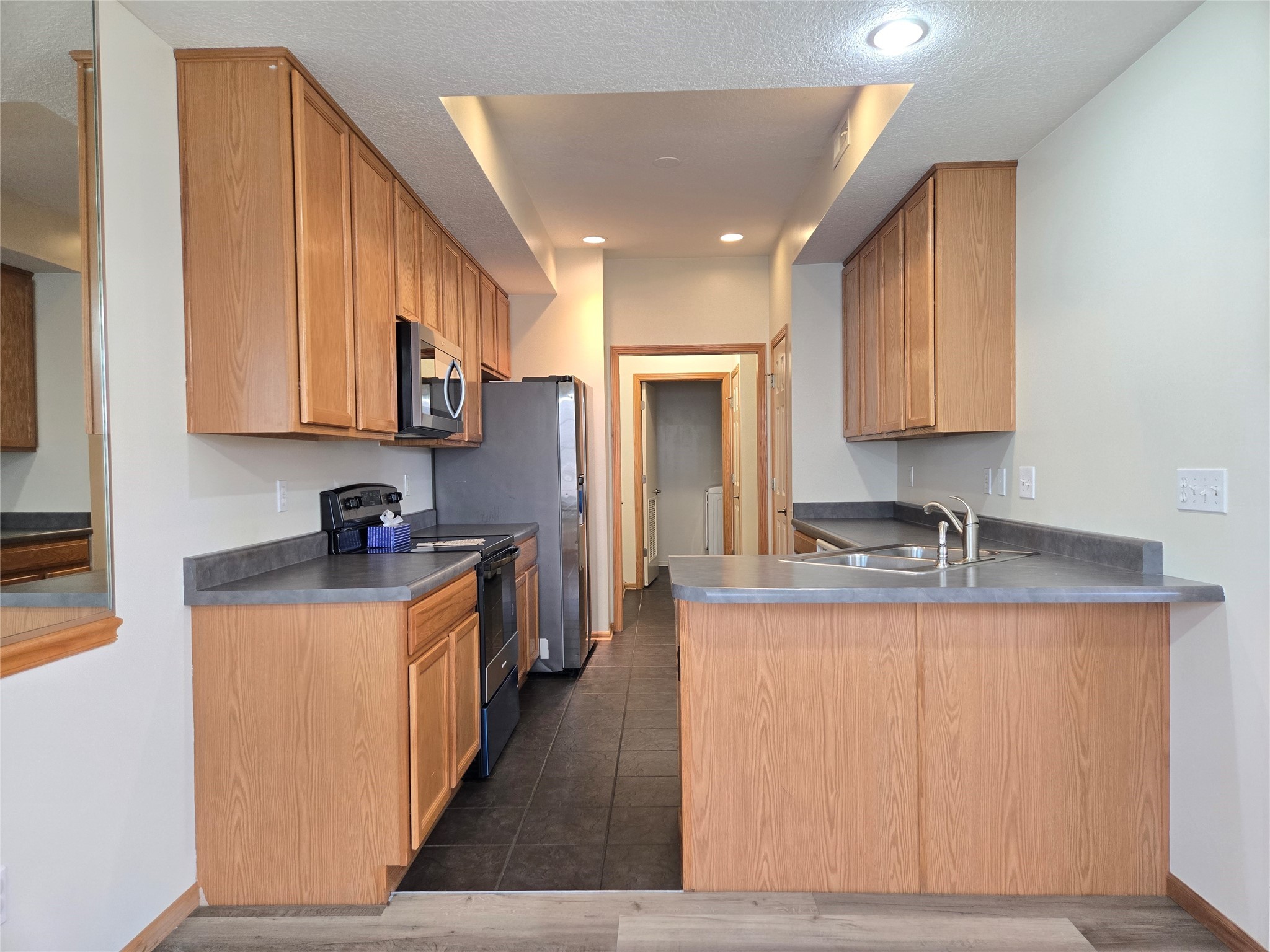 925 10th Street, Altoona, Iowa image 11
