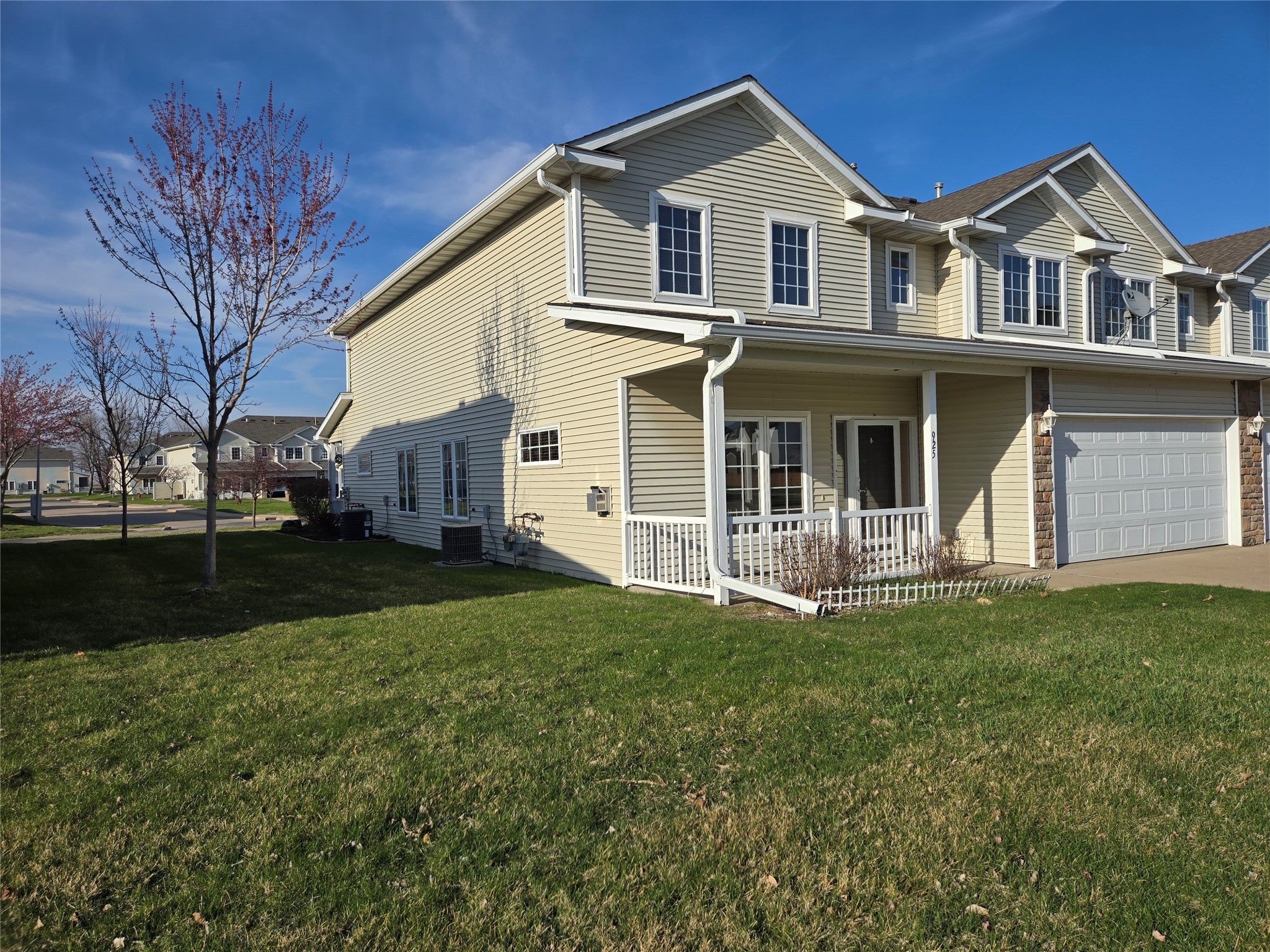 925 10th Street, Altoona, Iowa image 2