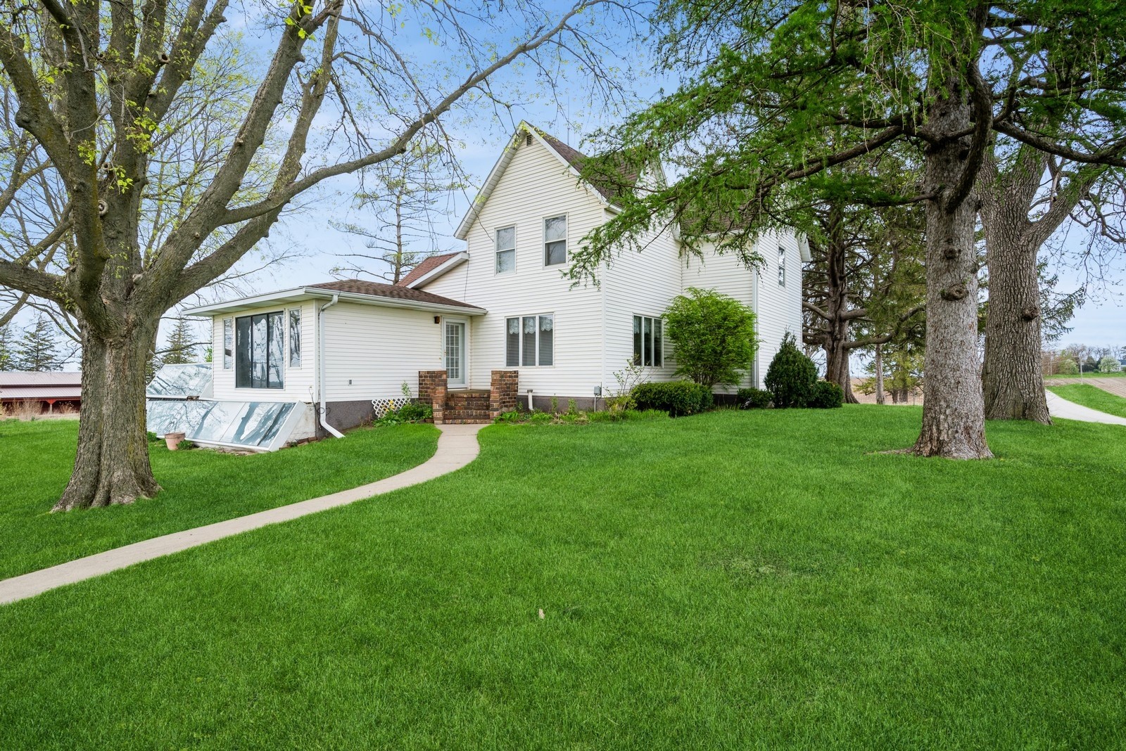 1580 S Avenue, Traer, Iowa image 1