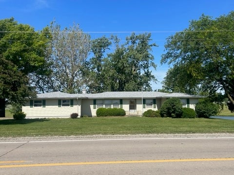 Homes For Sale - 9111 T-33 Highway<br/> Sully, IA 50251