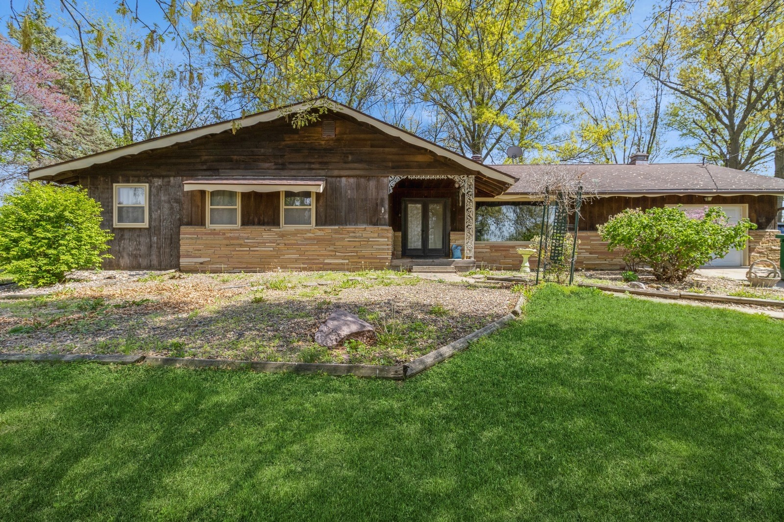 618 Patty Drive, Knoxville, Iowa image 2