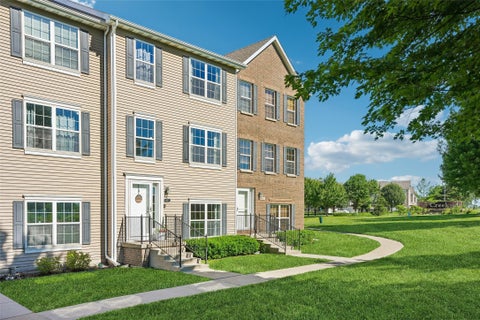 Condo For Sale - 4627 NE Mcdougal Lane<br/> Ankeny, IA 50021