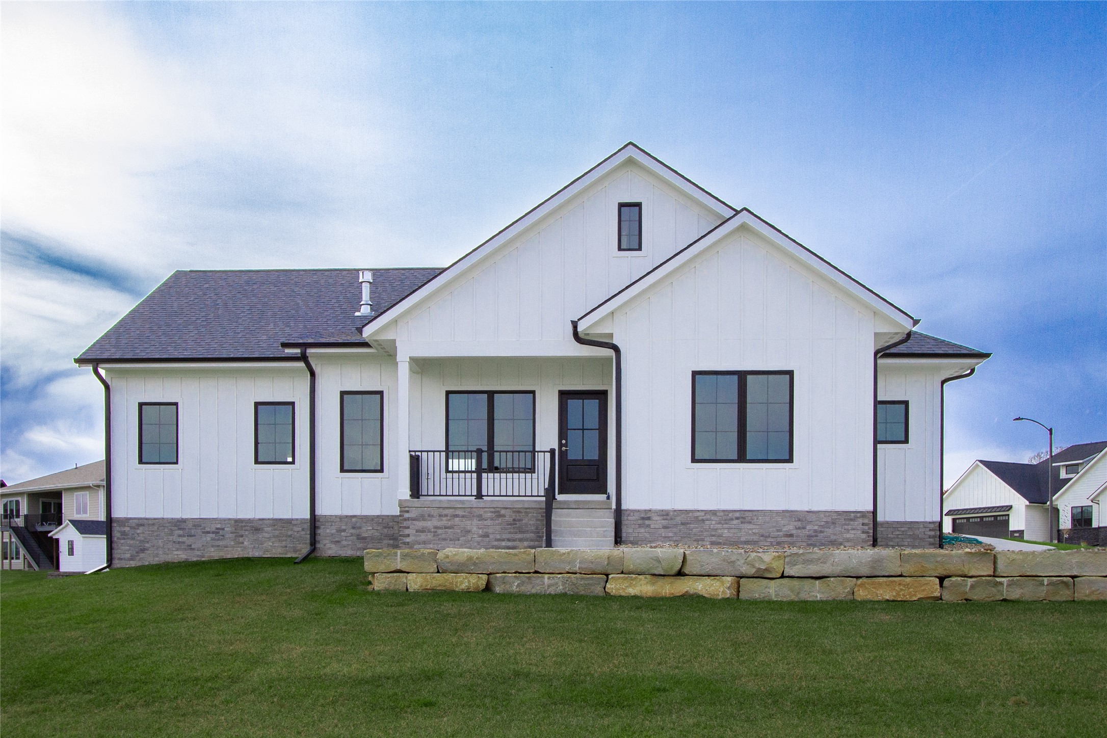 245 Aspen Circle, Pella, Iowa image 1