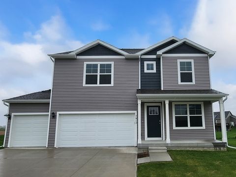 812 2nd Street NE Altoona IA 50009