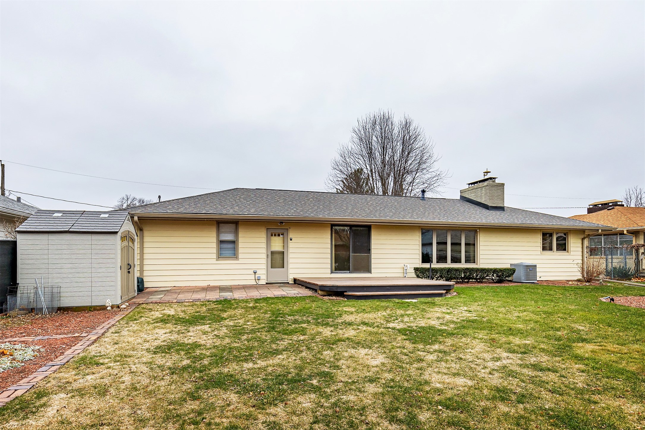 3827 Crestwood Road, Des Moines, Iowa image 23