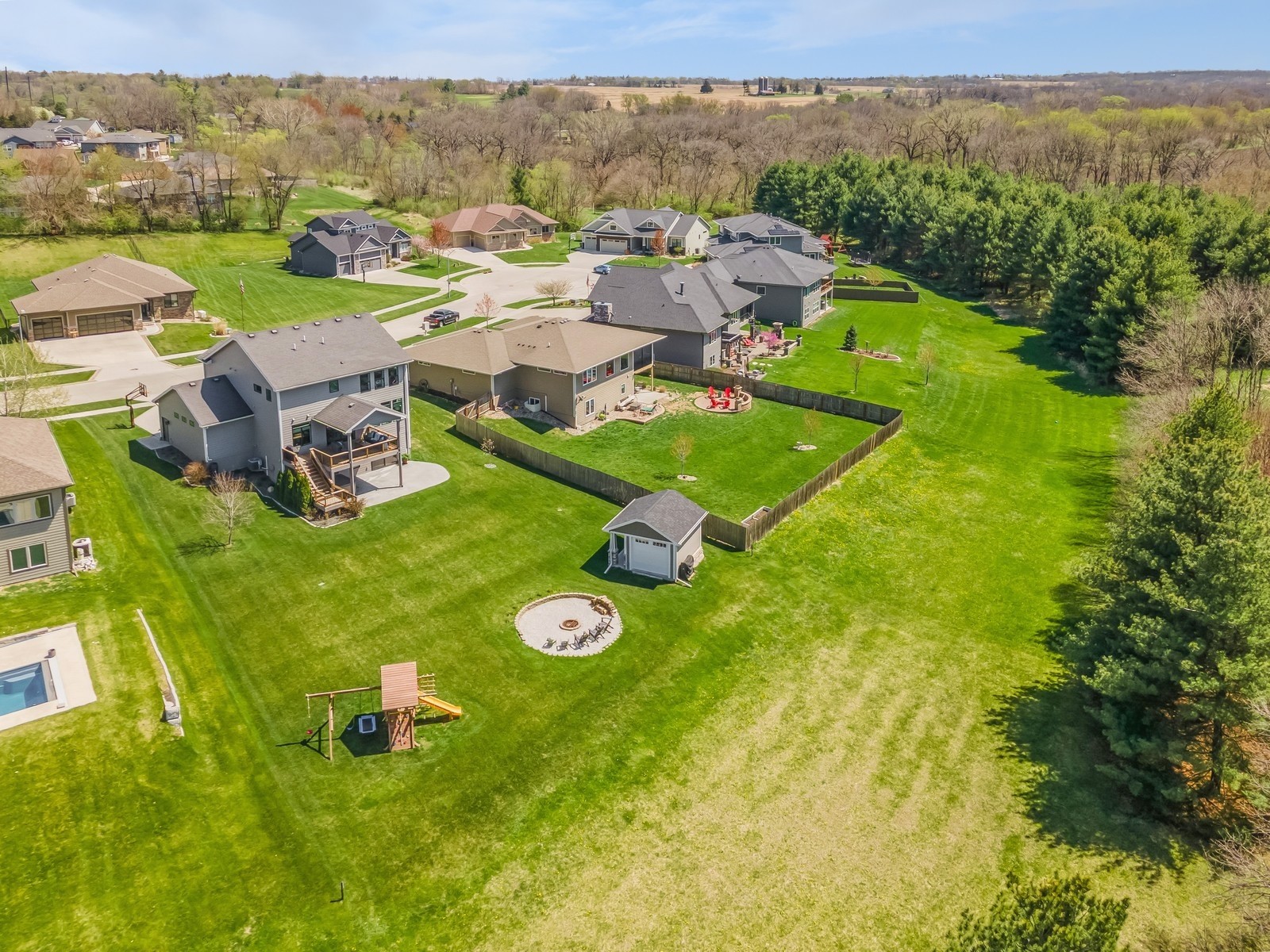 370 NE 77th Court, Pleasant Hill, Iowa image 32