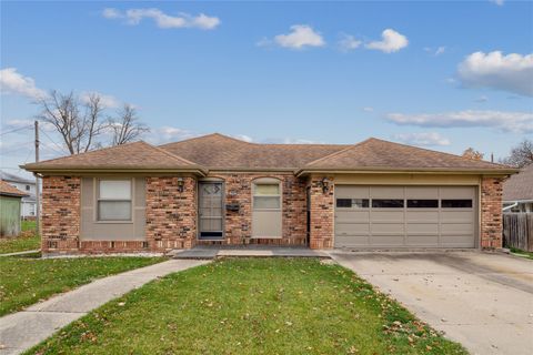 306 4th Avenue E Oskaloosa IA 52577