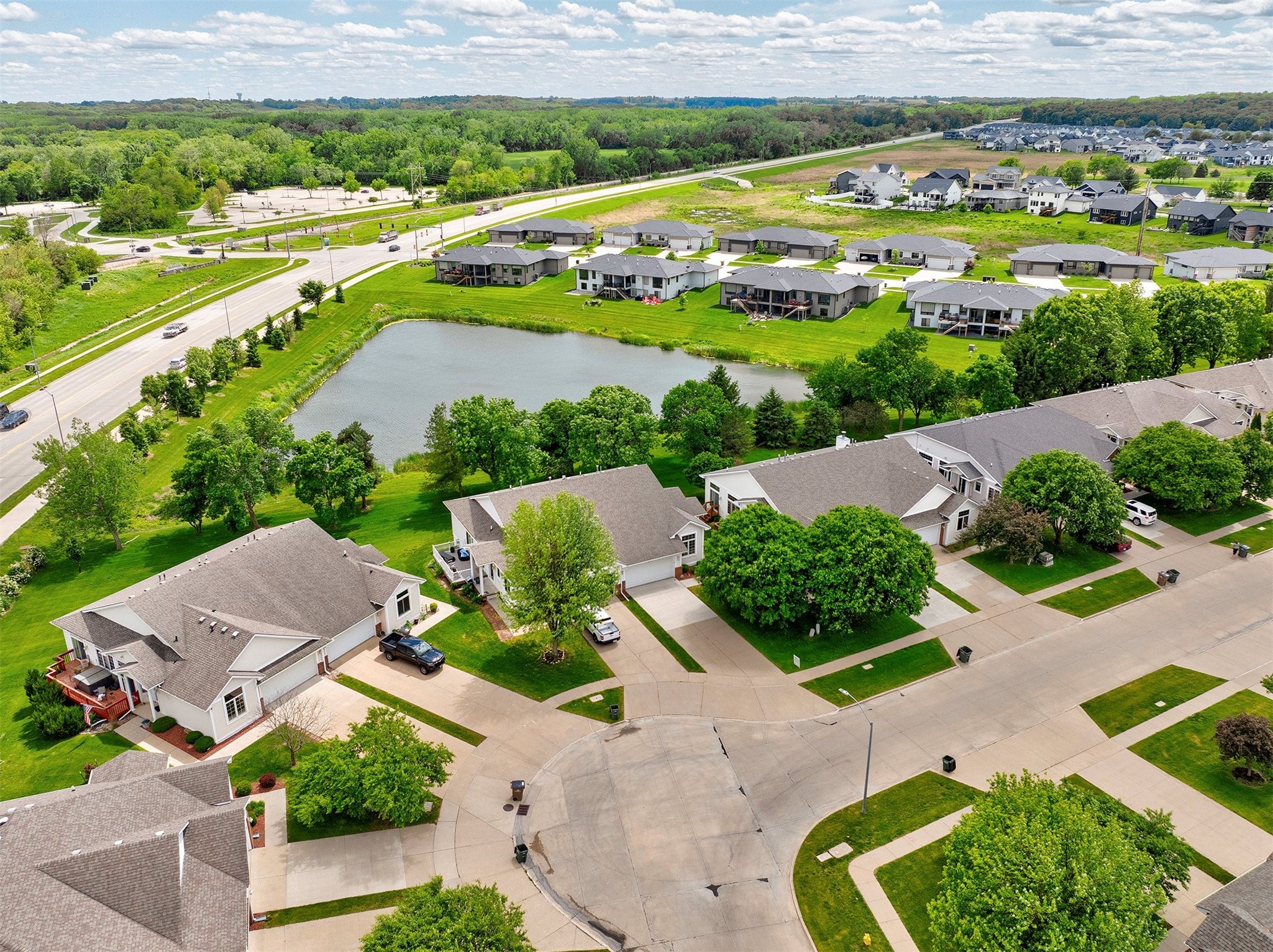 2322 Valley Ridge Place, West Des Moines, Iowa image 6