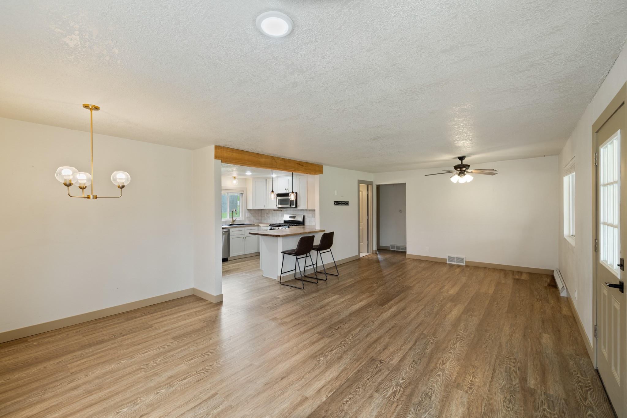 900 Circle Drive, Carlisle, Iowa image 5