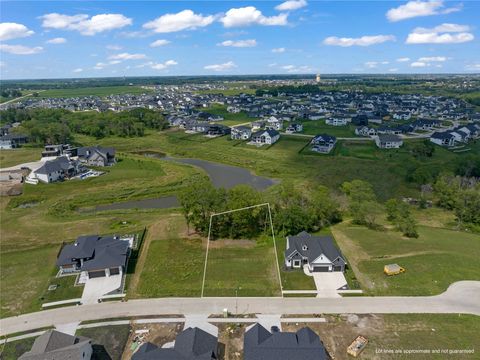 Vacant Land For Sale - 18193 Hidden Knoll<br/> Clive, IA 50325