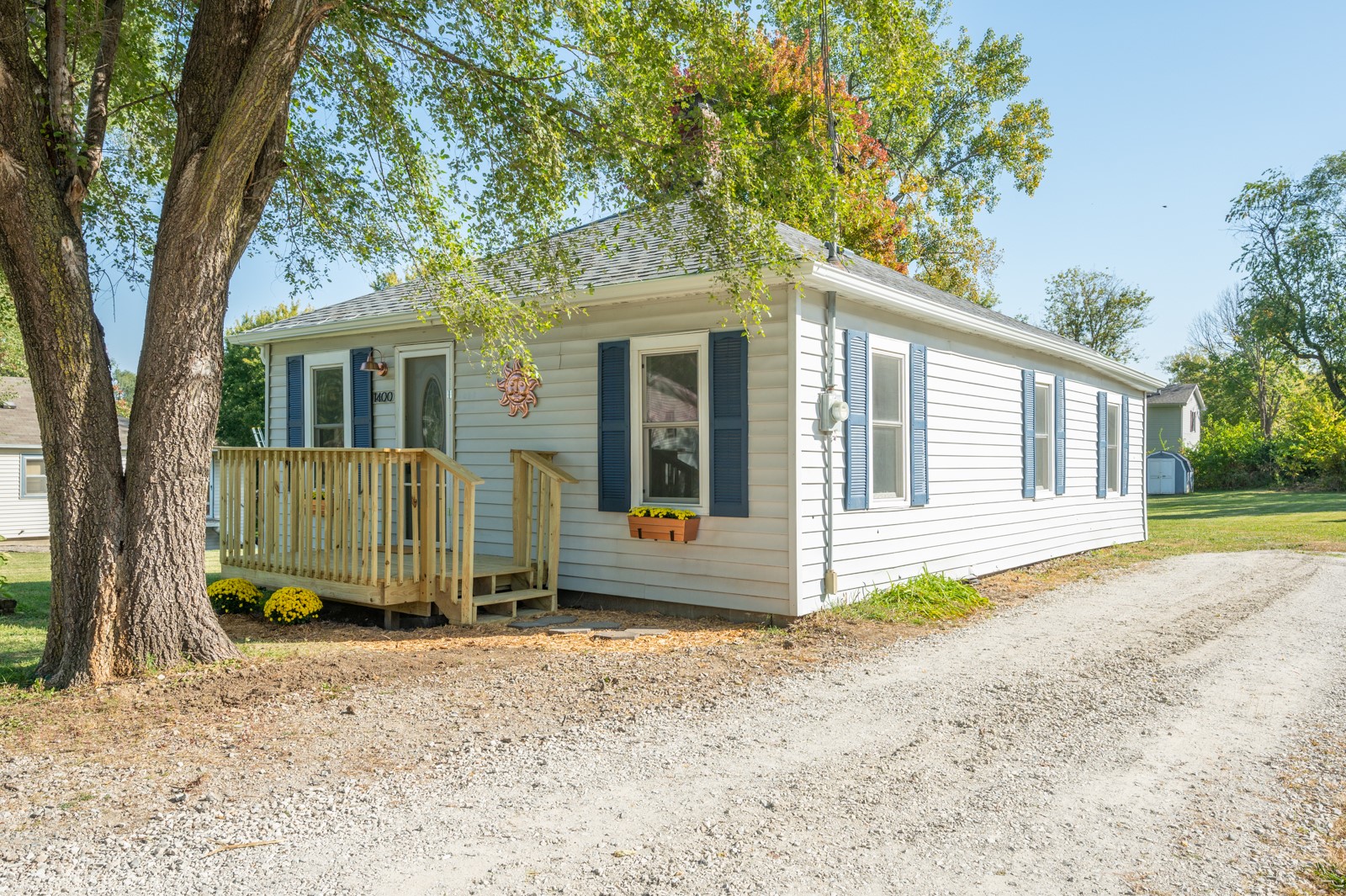 14609 North Valley Drive, Urbandale, Iowa image 1