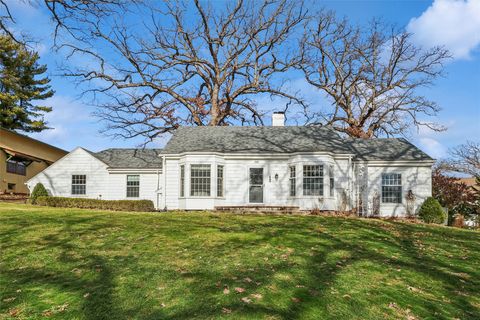 3307 Saint Johns Road Des Moines IA 50312