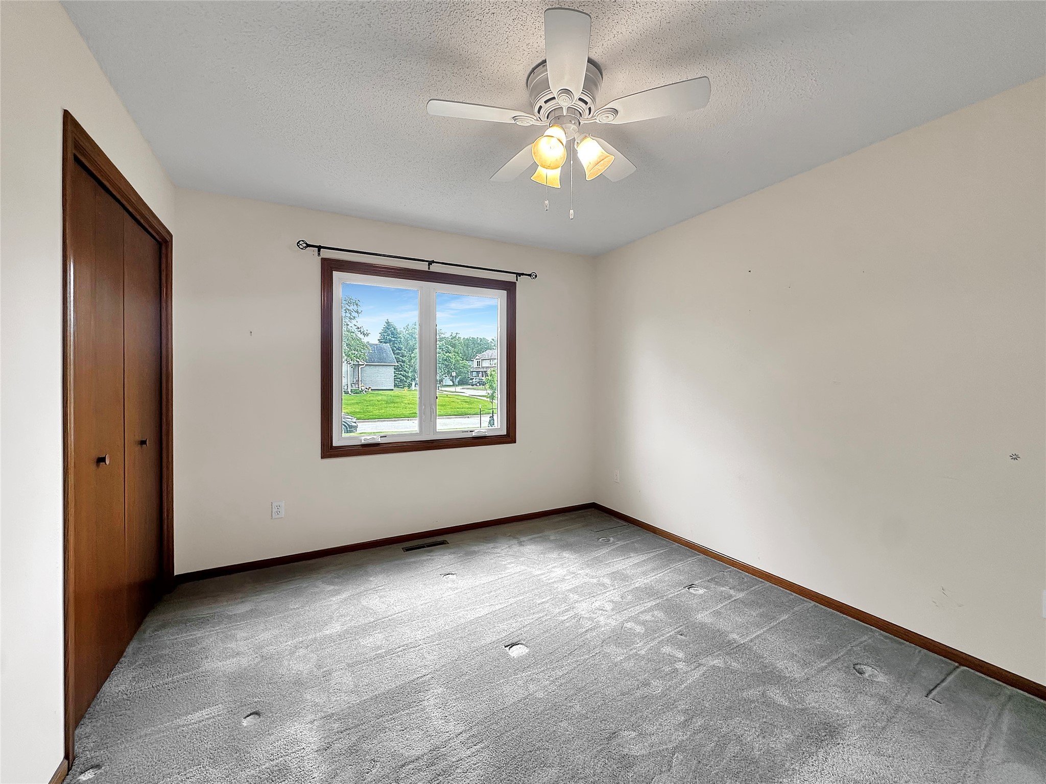 2320 Riverwoods Avenue, Des Moines, Iowa image 10