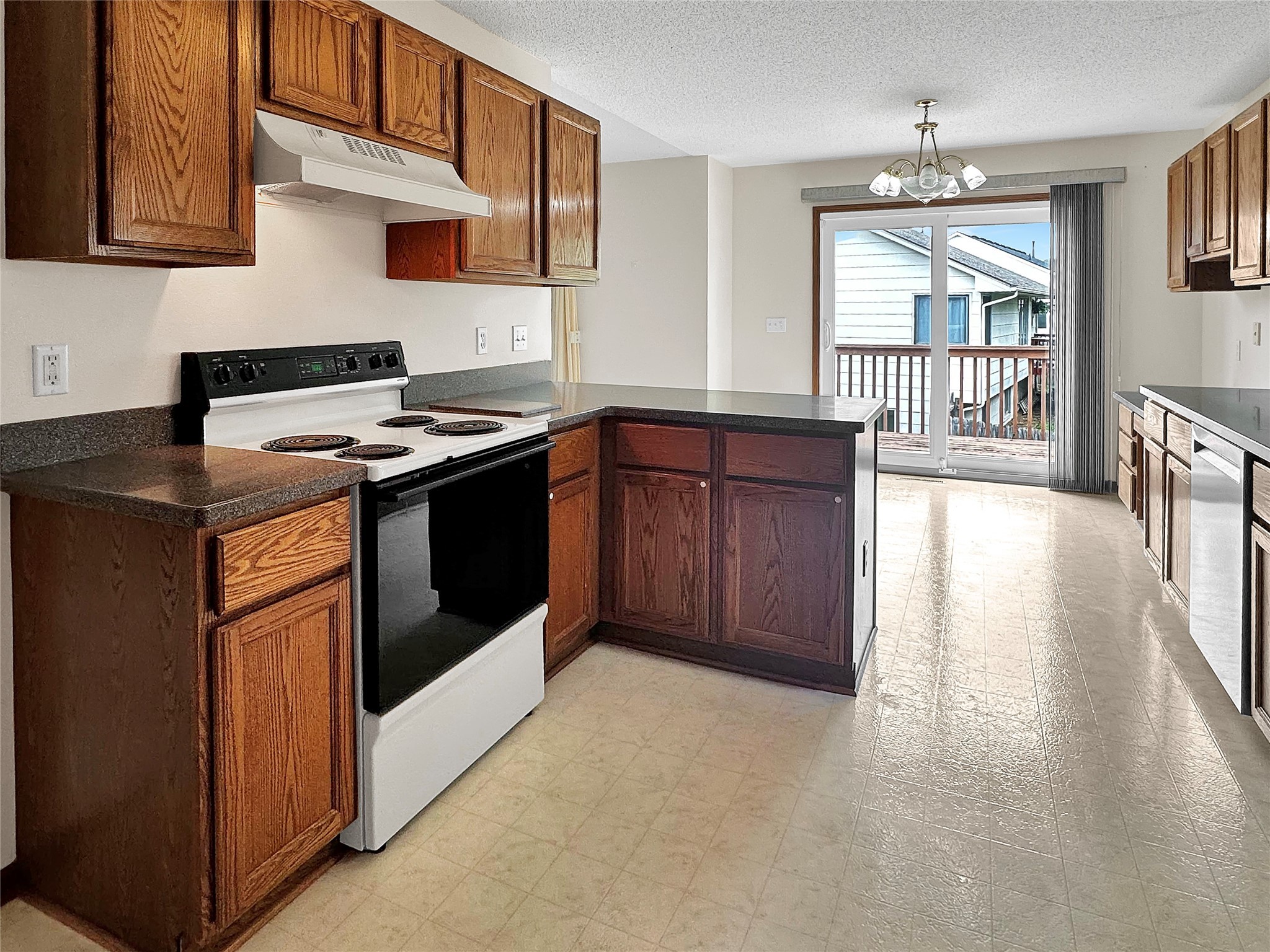2320 Riverwoods Avenue, Des Moines, Iowa image 6