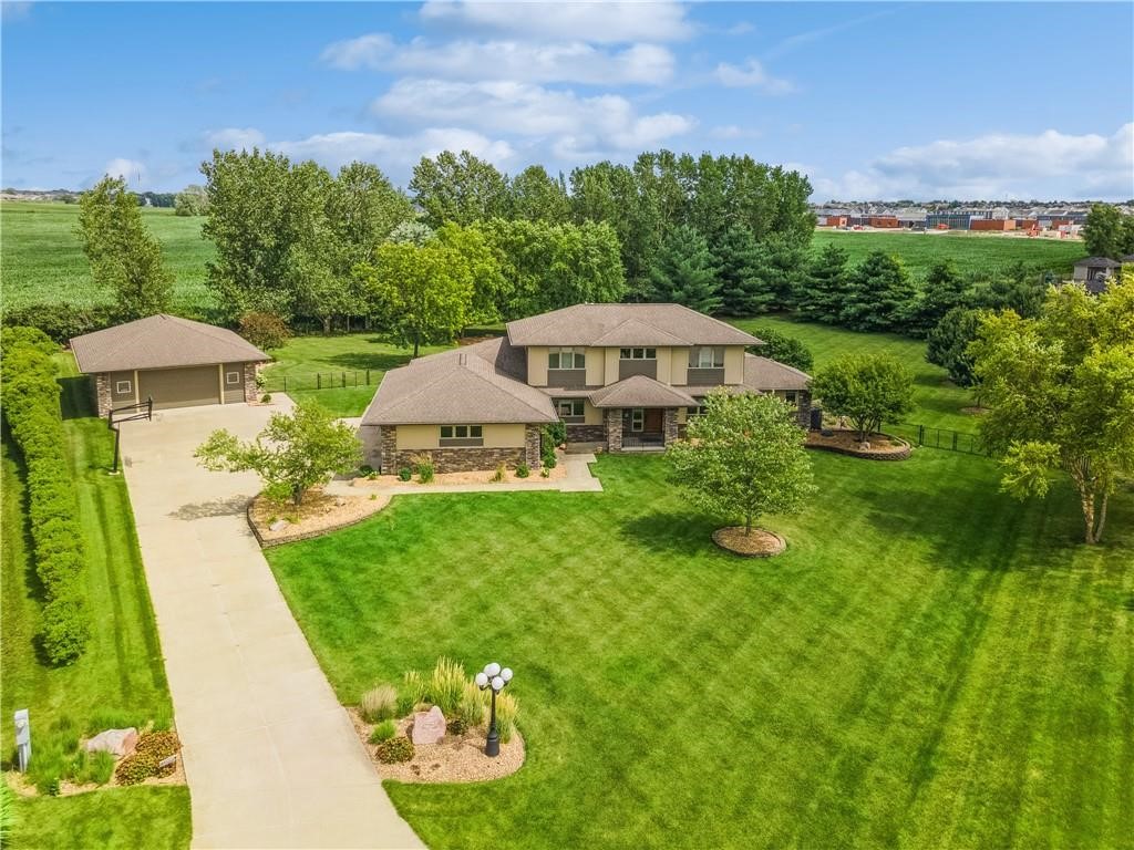 3752 103rd Place, Ankeny, Iowa image 1