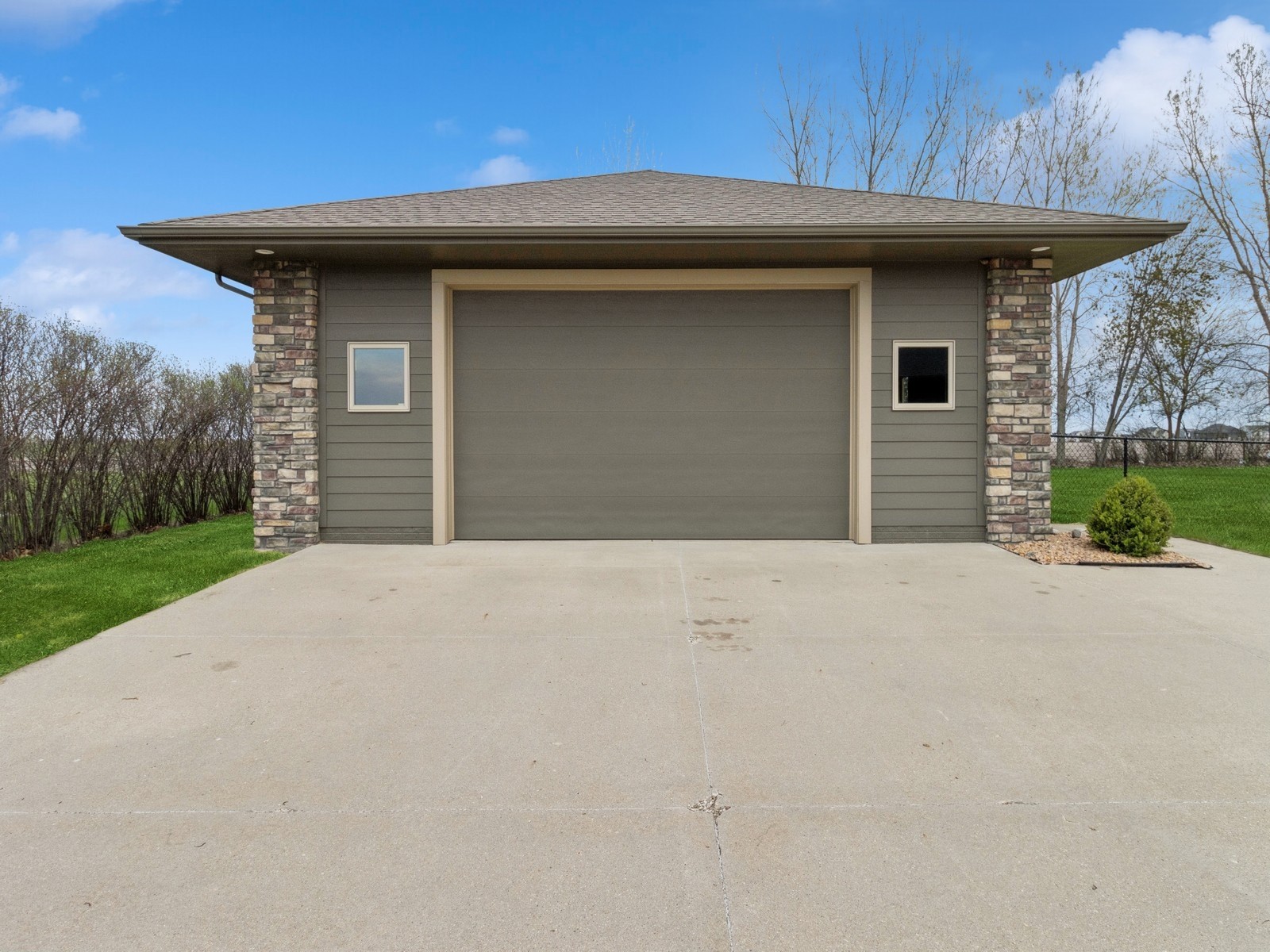 3752 103rd Place, Ankeny, Iowa image 33