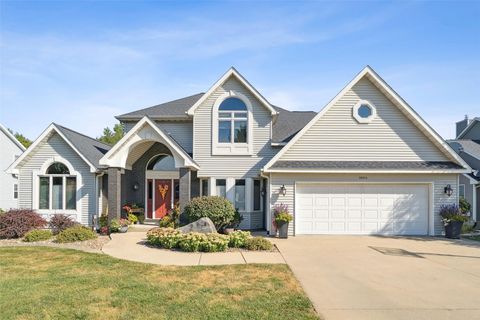 1004 Big Rock Park Road Pella IA 50219