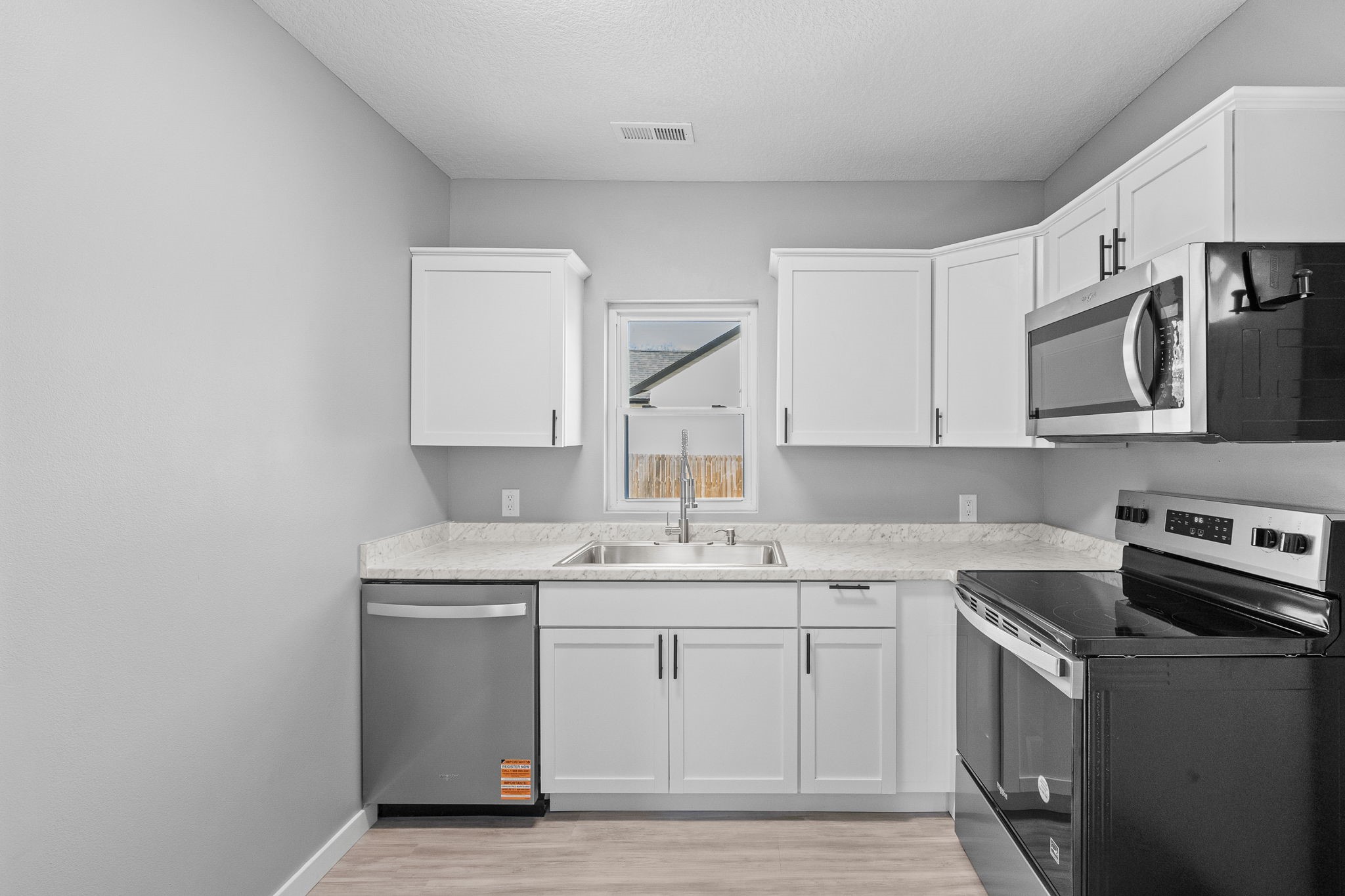1323 De Wolf Street, Des Moines, Iowa image 10