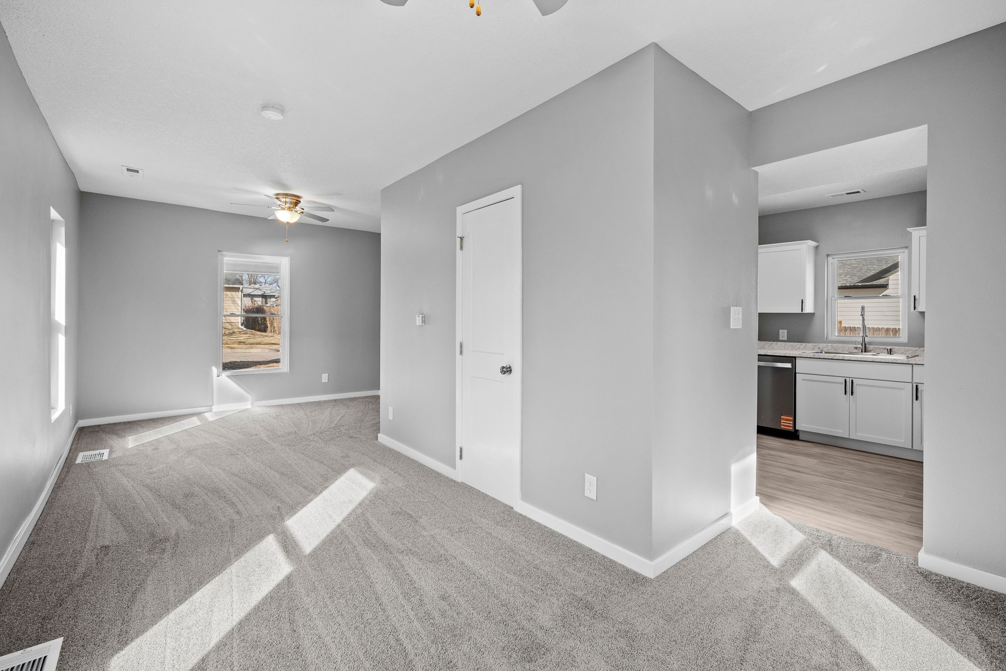 1323 De Wolf Street, Des Moines, Iowa image 7