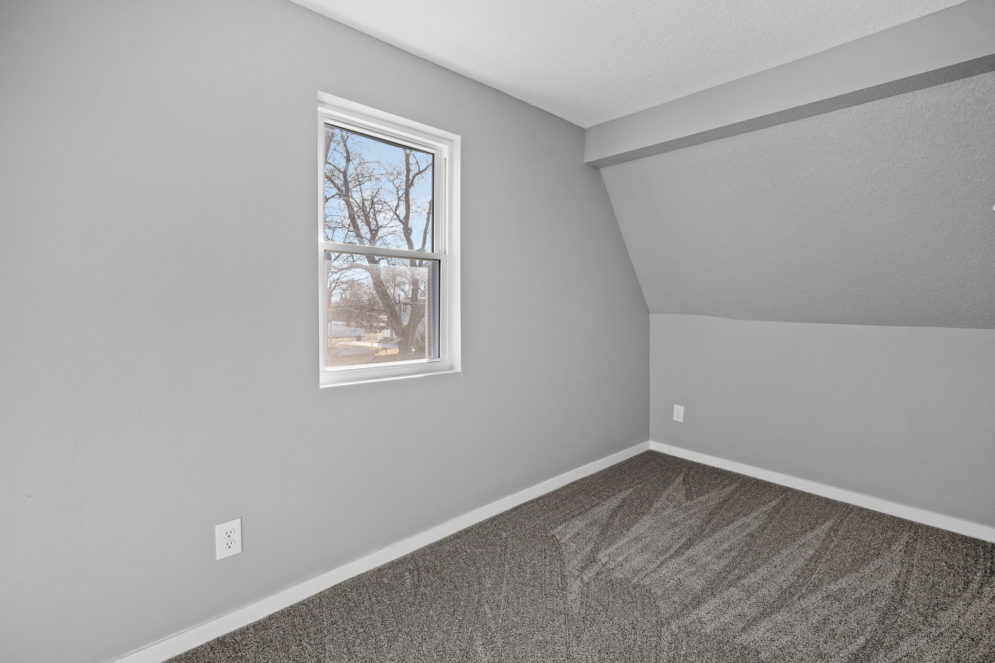 1323 De Wolf Street, Des Moines, Iowa image 19