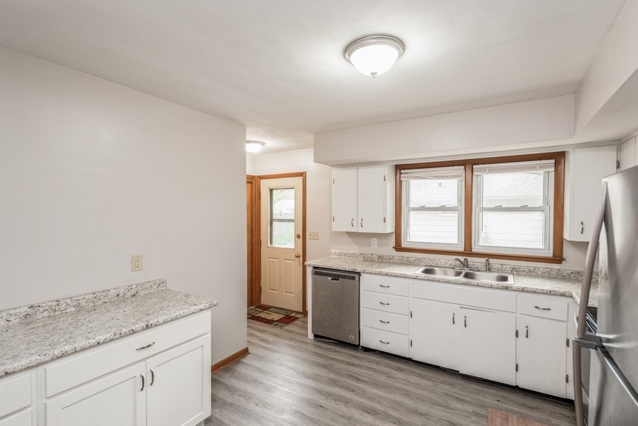 214 SE 9th Street, Ankeny, Iowa image 4