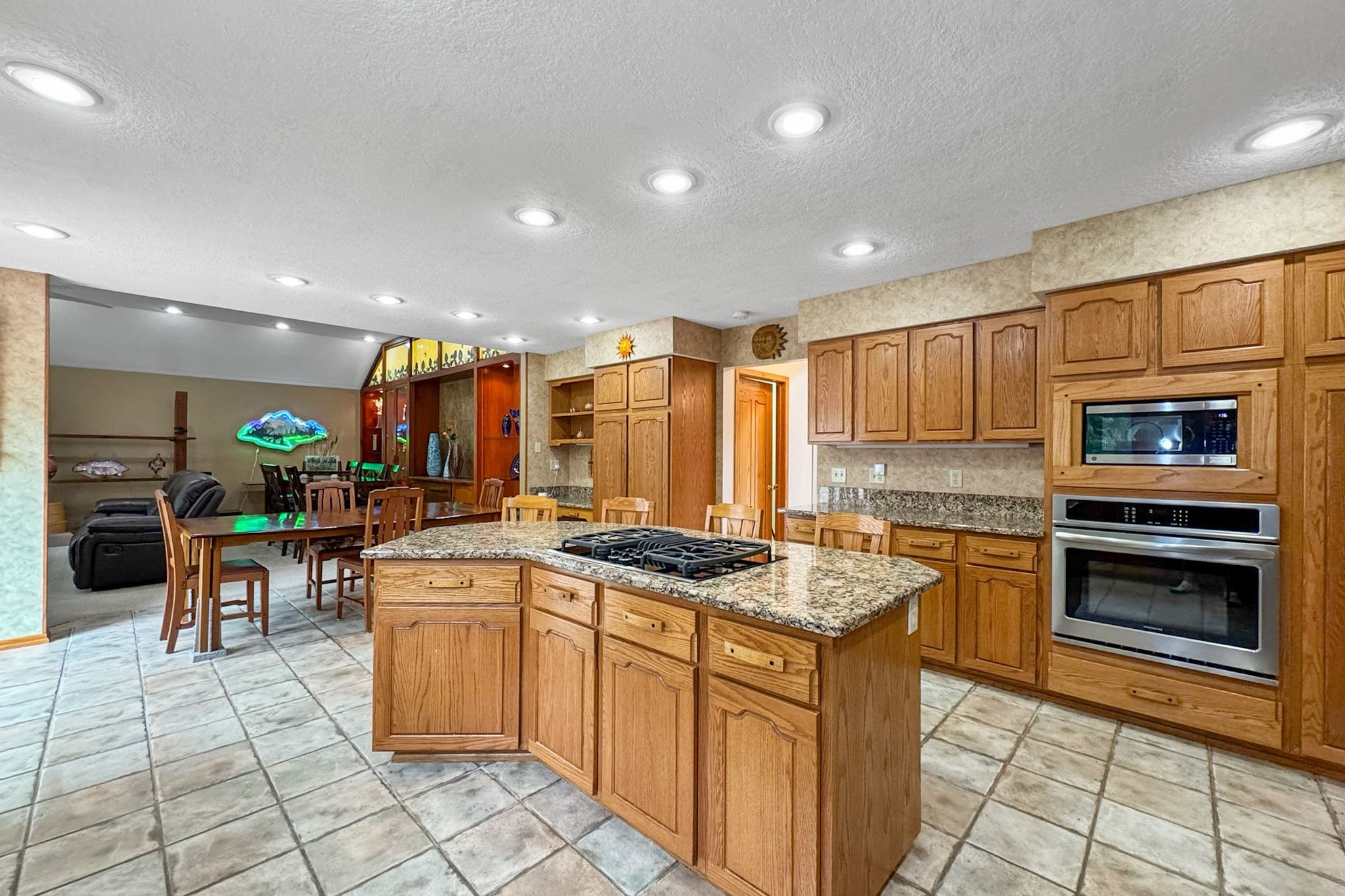 32335 Wildwood Drive, Adel, Iowa image 9