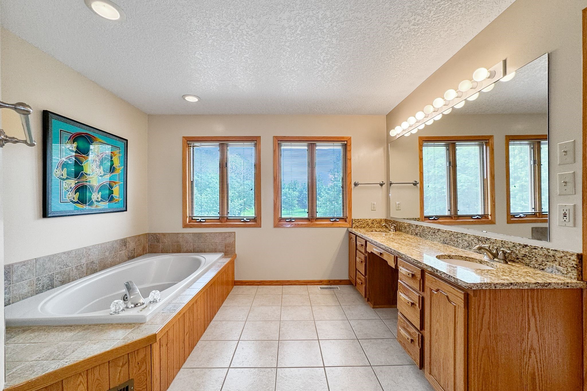 32335 Wildwood Drive, Adel, Iowa image 20
