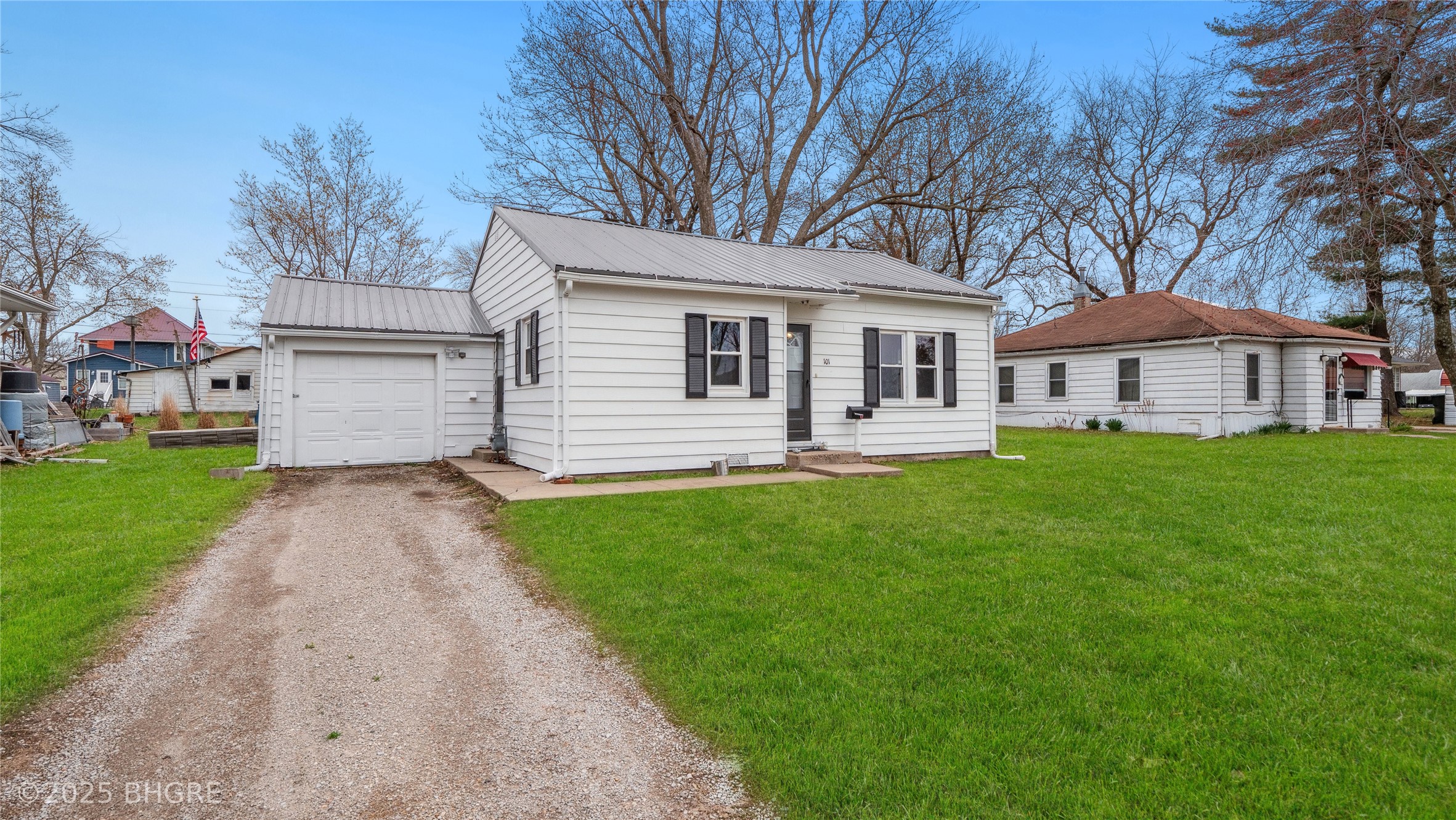 101 N Greeley Street, Corydon, Iowa image 2