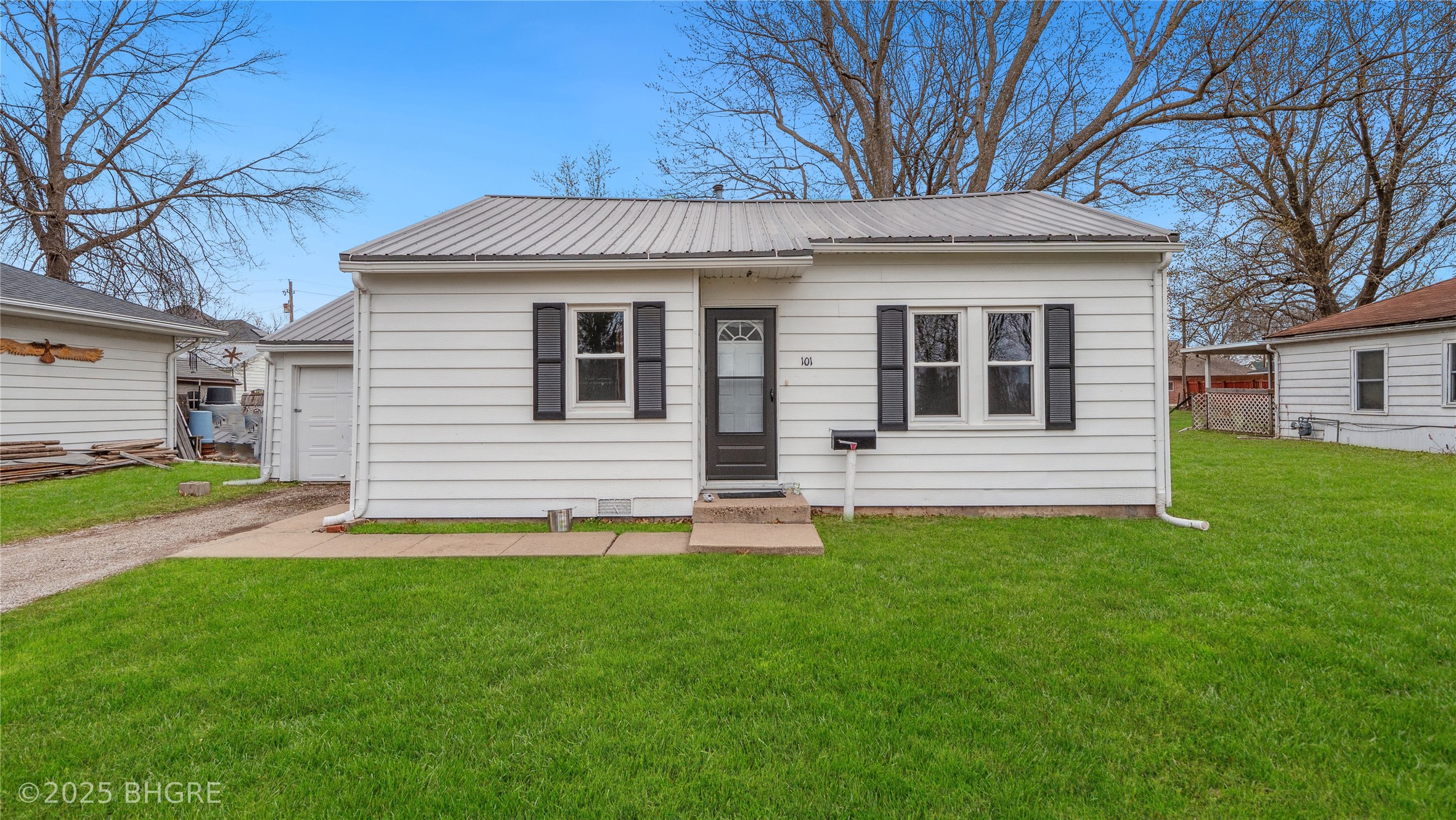 101 N Greeley Street, Corydon, Iowa image 3