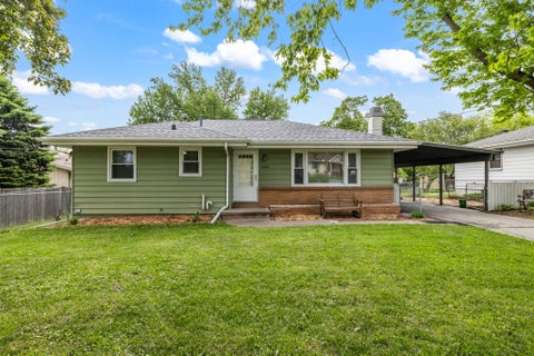 Homes For Sale - 3417 E 29th Street<br/> Des Moines, IA 50317