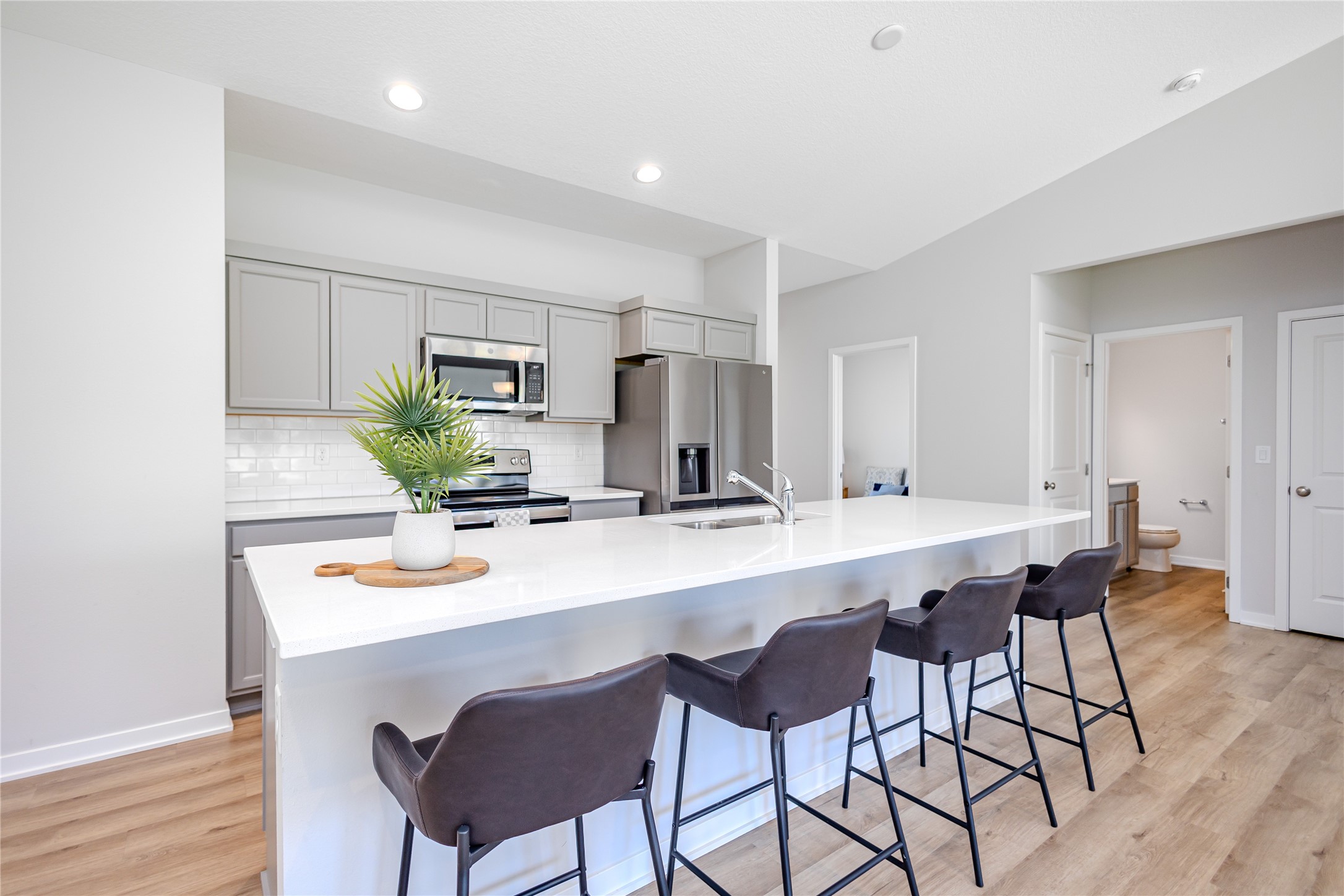 1122 S Radley Street, West Des Moines, Iowa image 6