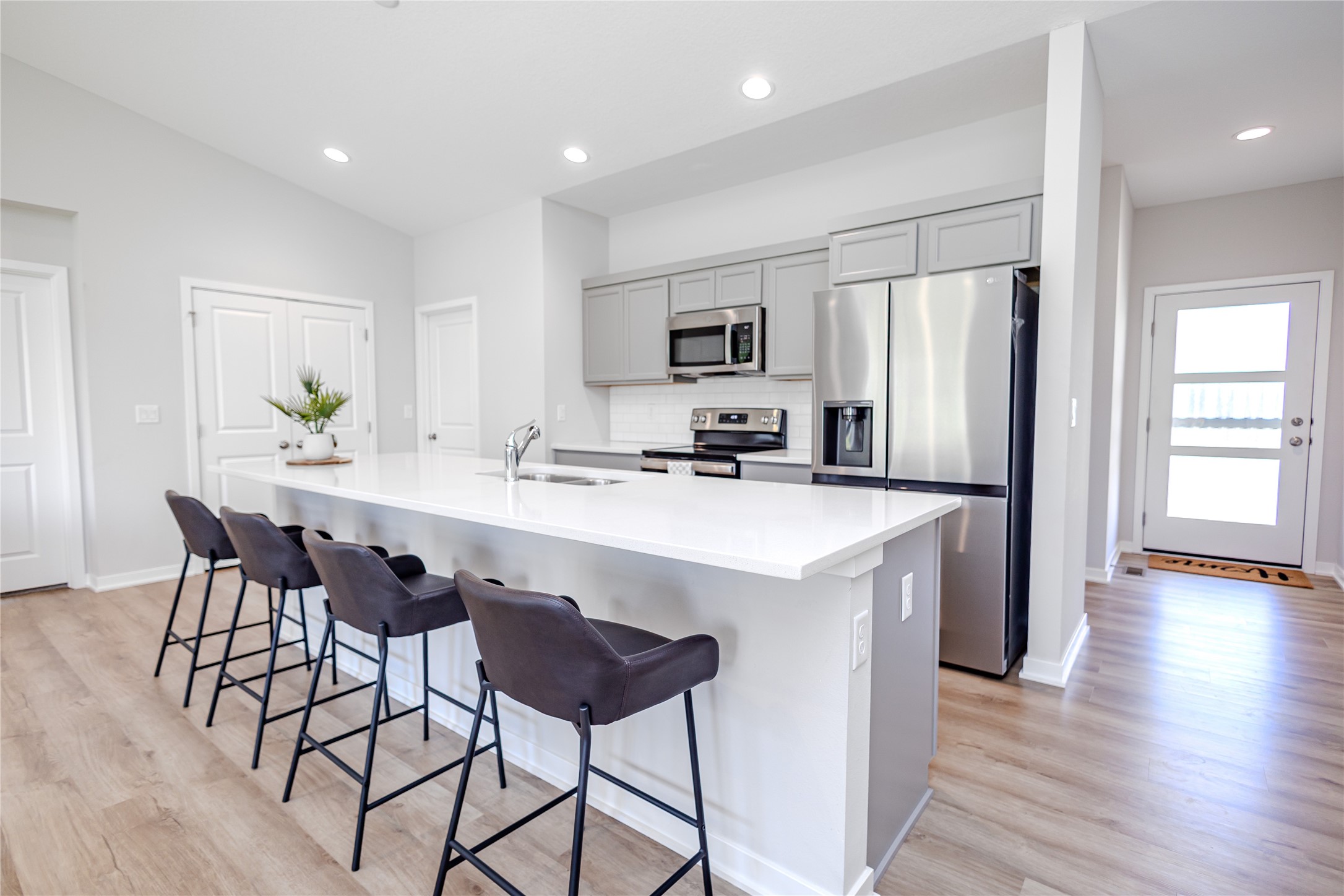 1122 S Radley Street, West Des Moines, Iowa image 7