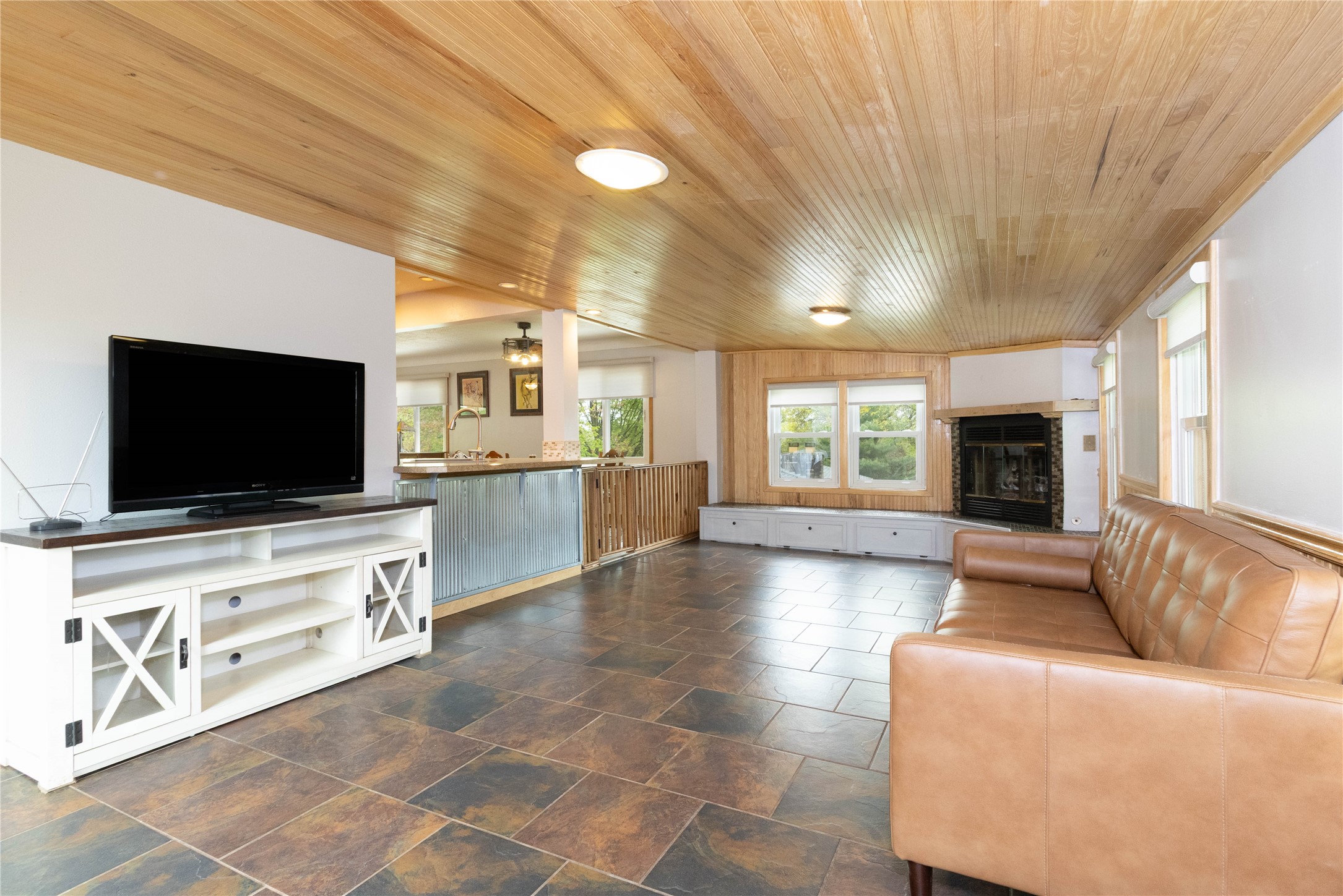 6740 NW Timberline Drive, Des Moines, Iowa image 9