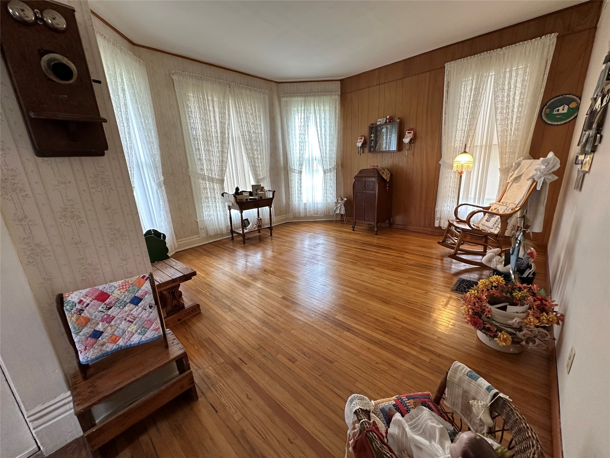 728 W Green Street, Winterset, Iowa image 6