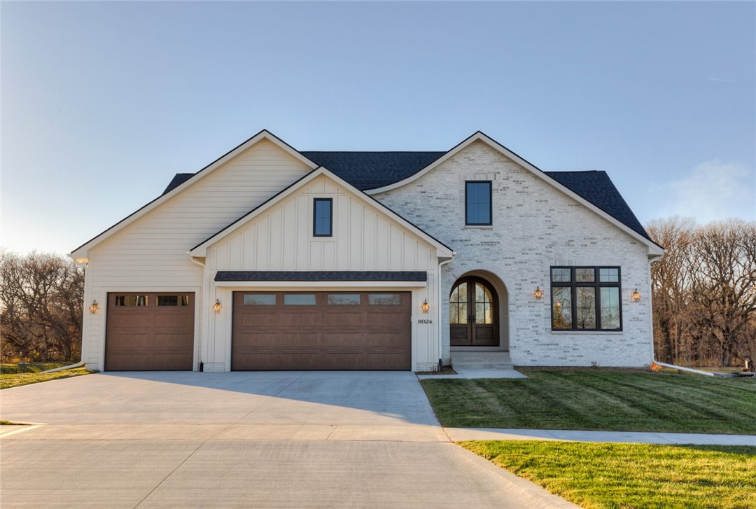 Photo 1 of 35 — 8024 NW 106th Court, Johnston, IA 50131