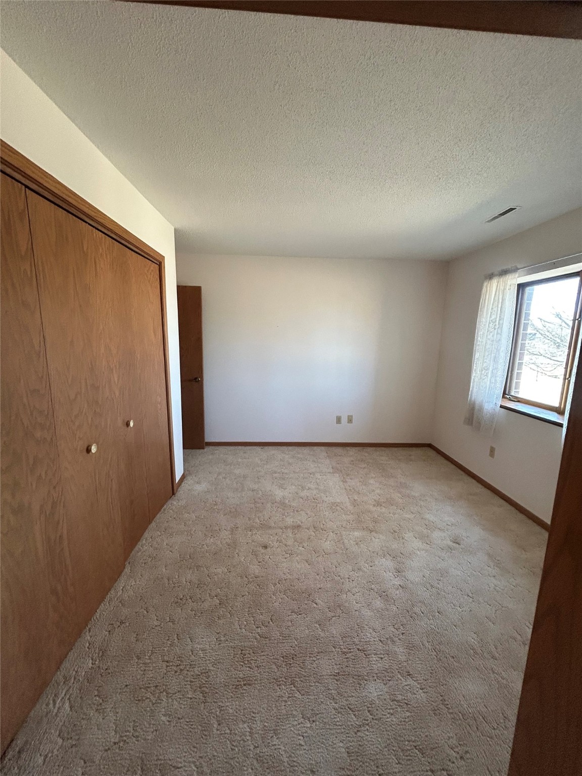 2005 Spring Street #U103, Grinnell, Iowa image 12