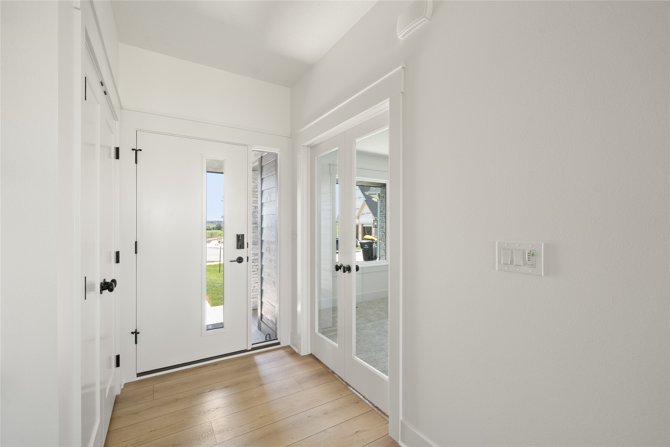 445 NW Ashley Circle, Waukee, Iowa image 3