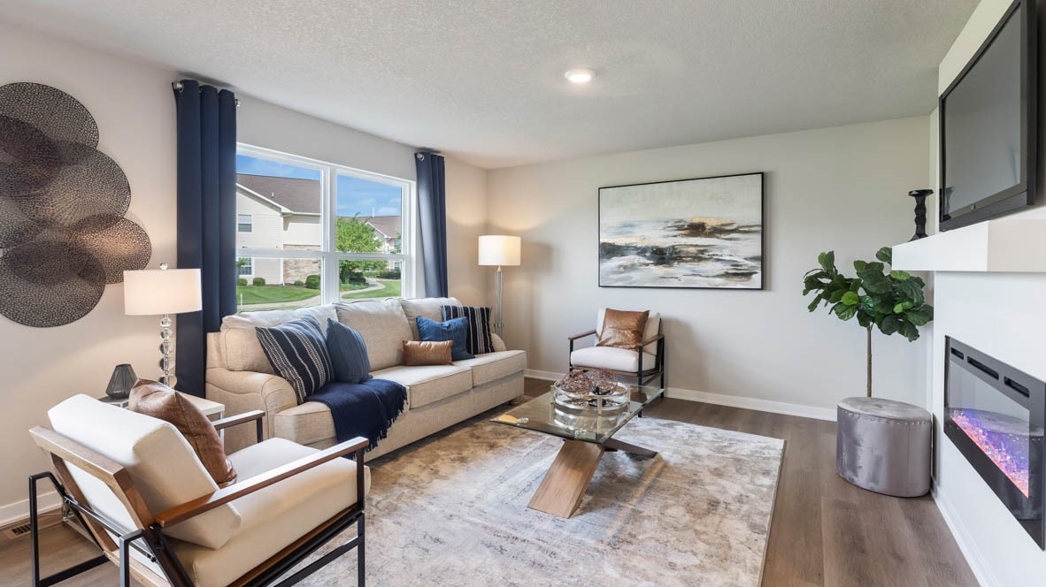 2809 Brook View Drive, Des Moines, Iowa image 2
