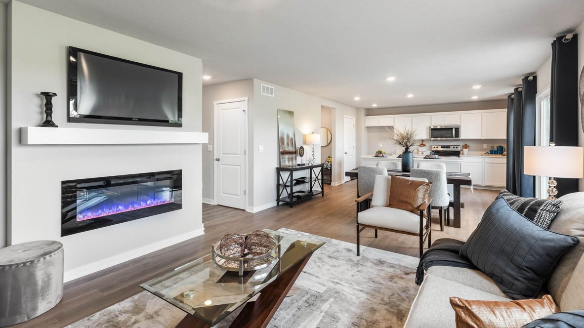 2809 Brook View Drive, Des Moines, Iowa image 4