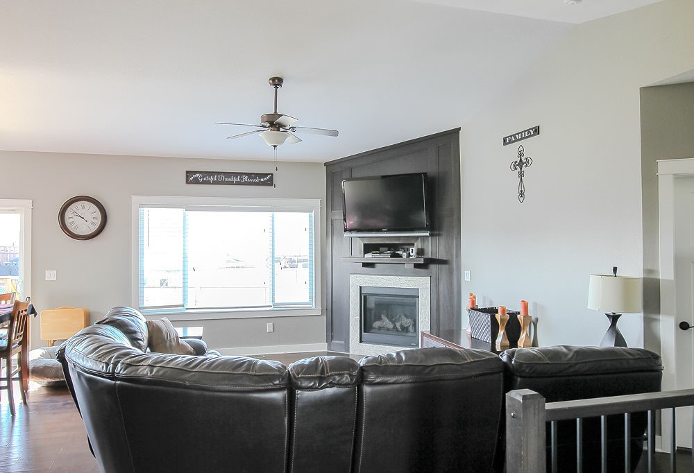 3127 NW Trestle Point Drive, Ankeny, Iowa image 4