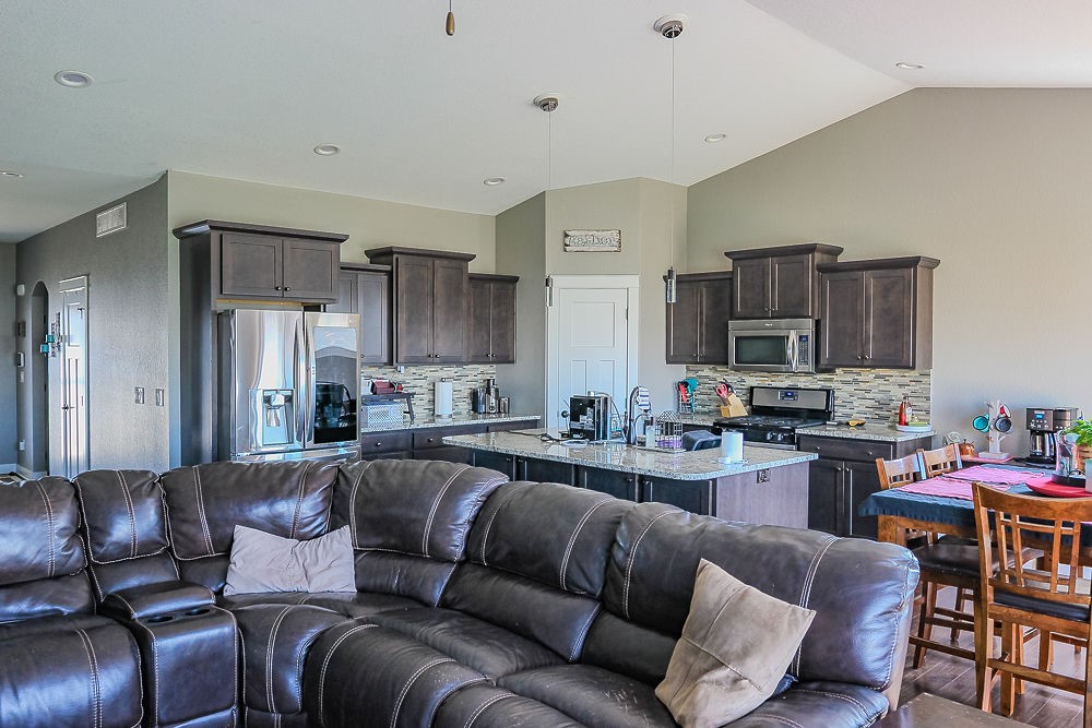 3127 NW Trestle Point Drive, Ankeny, Iowa image 5