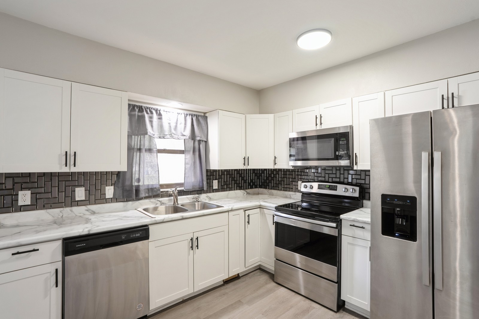 1400 Mattern Avenue, Des Moines, Iowa image 24