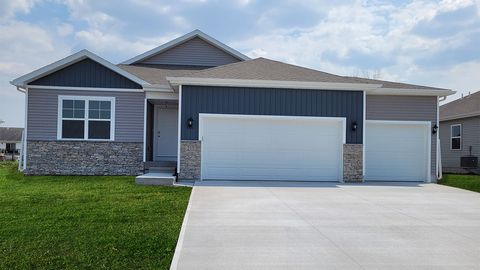 Single Family Residence in Ankeny IA 4312 12th Street.jpg