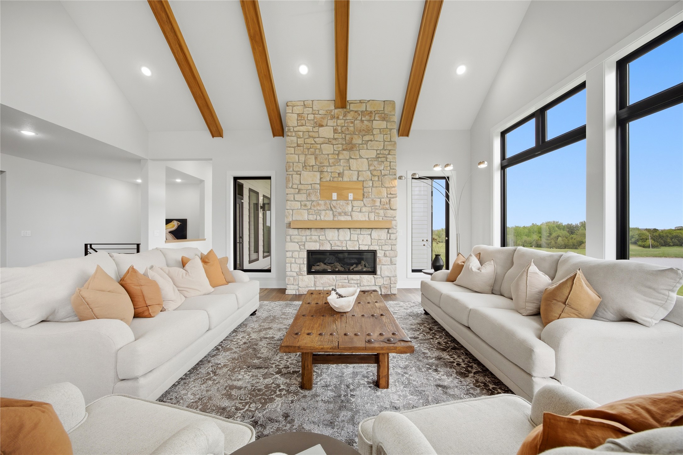 Urbandale, Iowa, 50263, United States, 4 Bedrooms Bedrooms, ,3 BathroomsBathrooms,Residential,Active,2030106