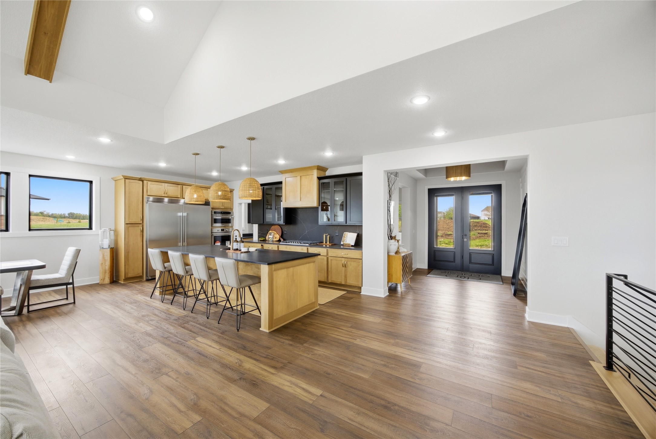 Urbandale, Iowa, 50263, United States, 4 Bedrooms Bedrooms, ,3 BathroomsBathrooms,Residential,Active,2030106