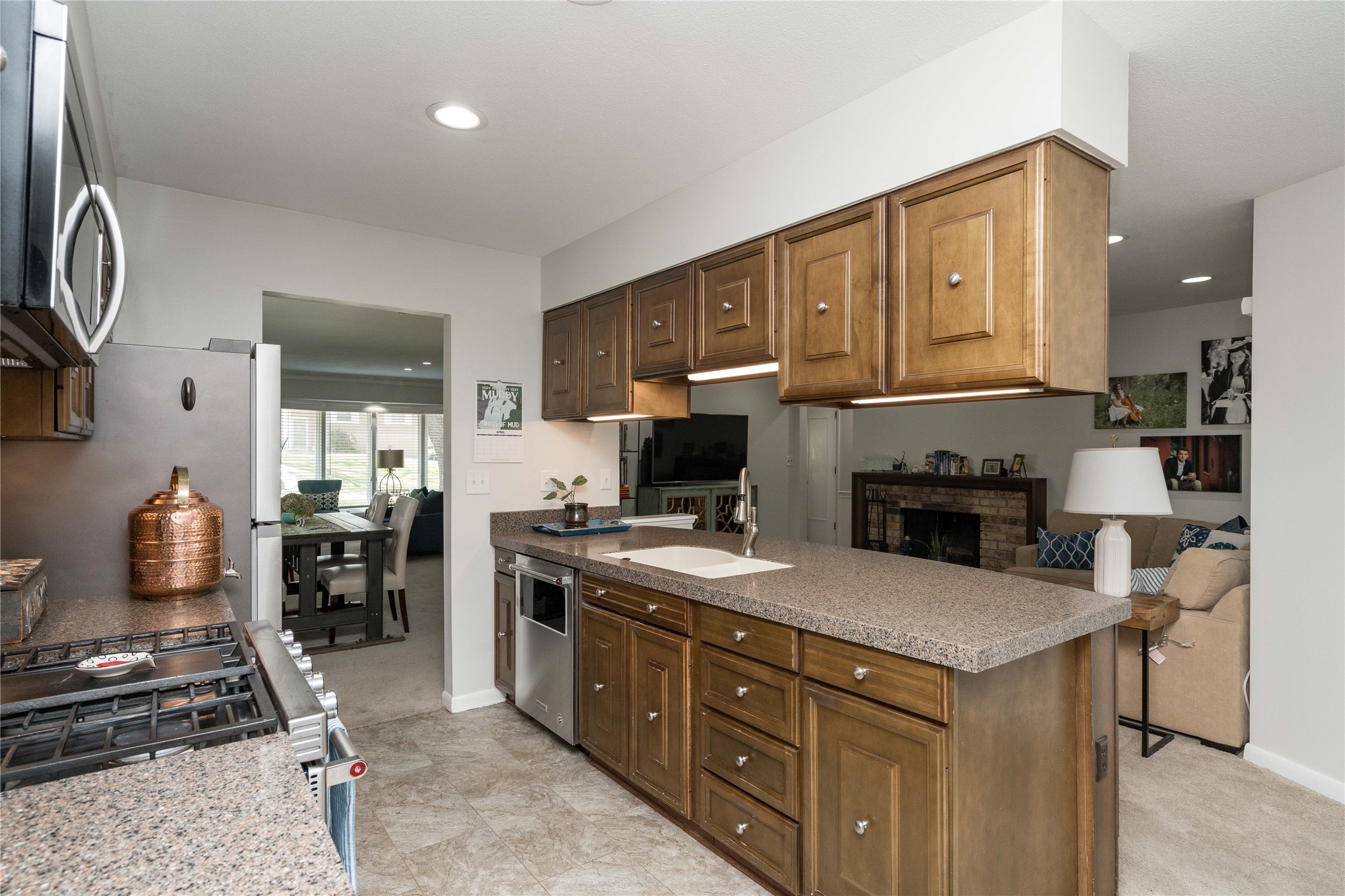 1233 24th Street, West Des Moines, Iowa image 10