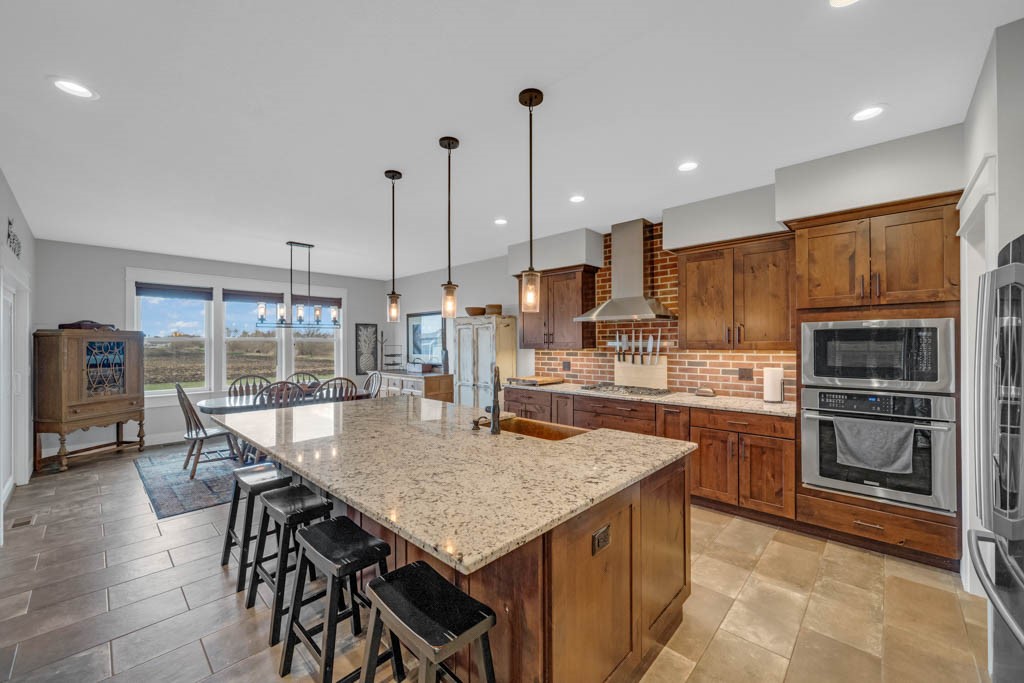 706 Pleasant Street, Bondurant, Iowa image 9