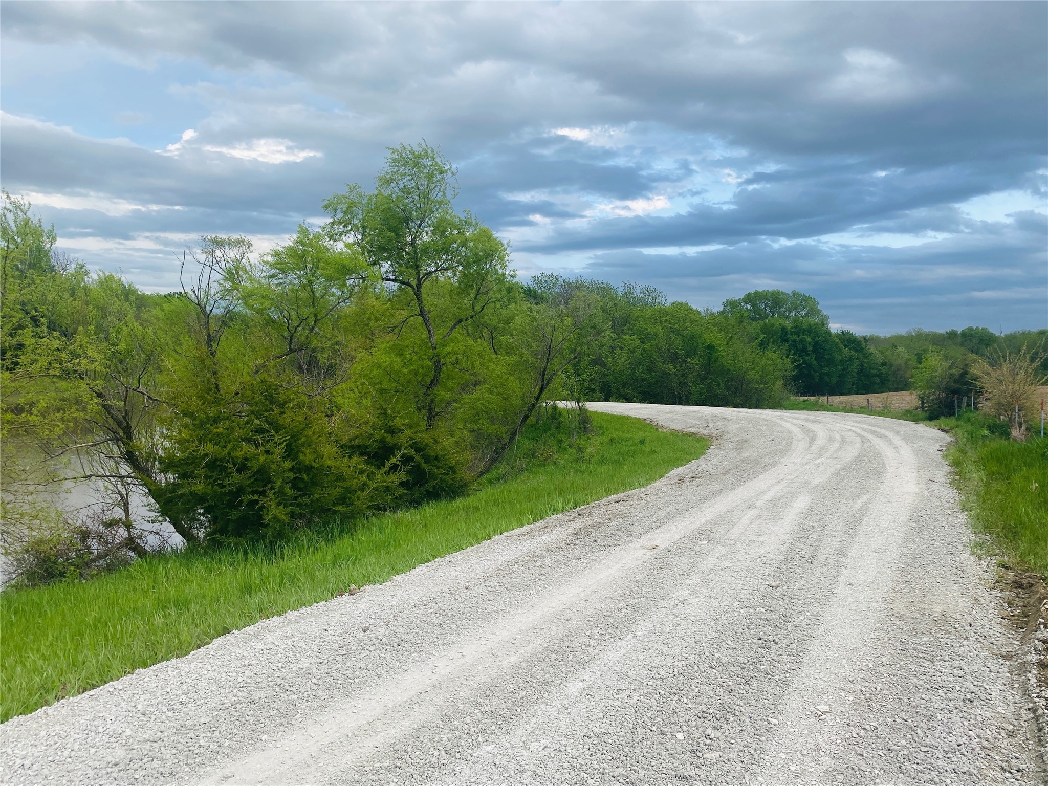 . Earlham Road, Winterset, Iowa image 5